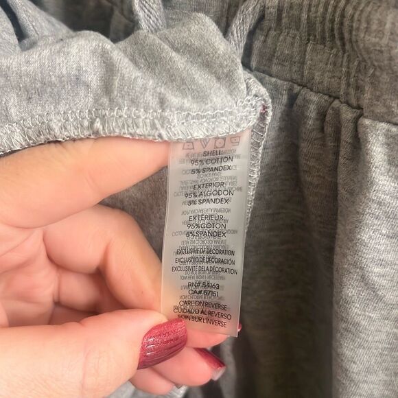 ✨Calvin Klein womens Essential V-neck Sleeveless Grey Sz Large Romper✨ - Picture 7 of 7